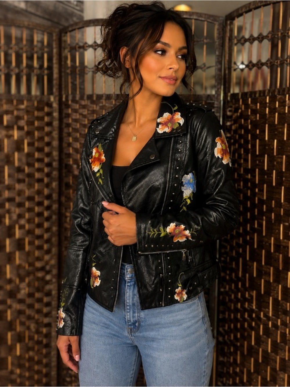 Black floral embroidered biker jacket 🌸🖤